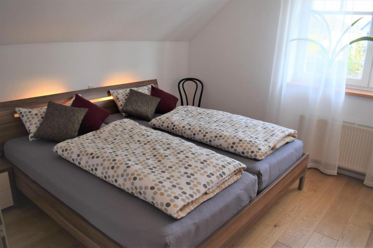 Ferienwohnung Falkenhof リンドラー エクステリア 写真